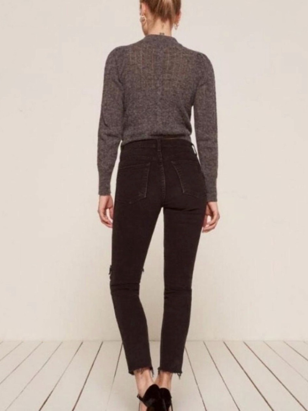 Reformation Camille Skinny Jeans in Black High Rise Distressed Knee Size 26 - Picture 3 of 9